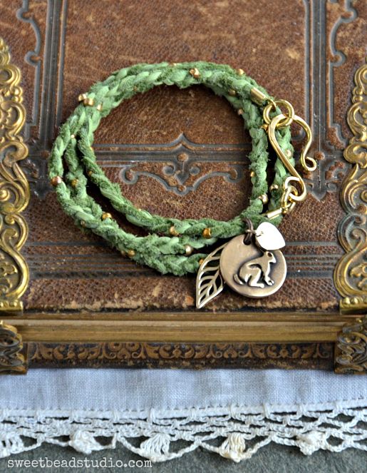 Nina Designs_Braided leather bracelet by Cindy Wimmer