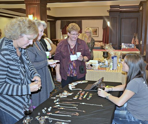 artBLISS 2013 Meet and Greet with Jessica Papke www.artblissworkshops.com