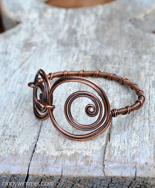 Twin Twirl wire bangle by Cindy Wimmer